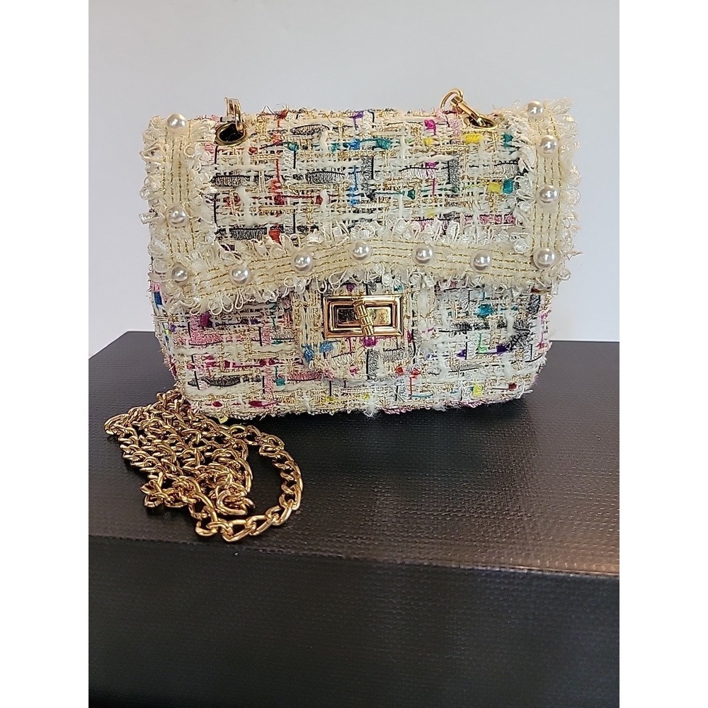 Tiny Treats by Zomi Gems a classic tweed handbag with Pearls in white+Multicolor - Picture 2 of 6